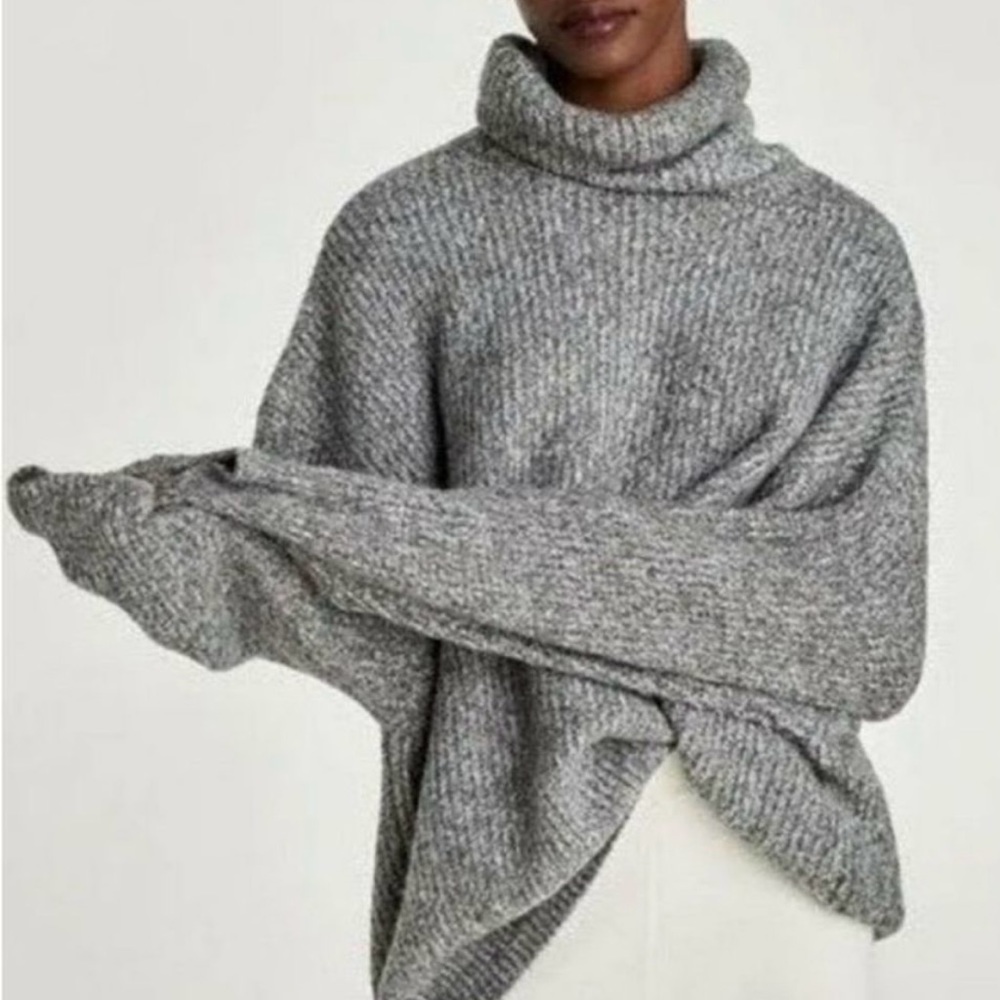 Oversized chunky Zara gray cozy cowelneck sweater
